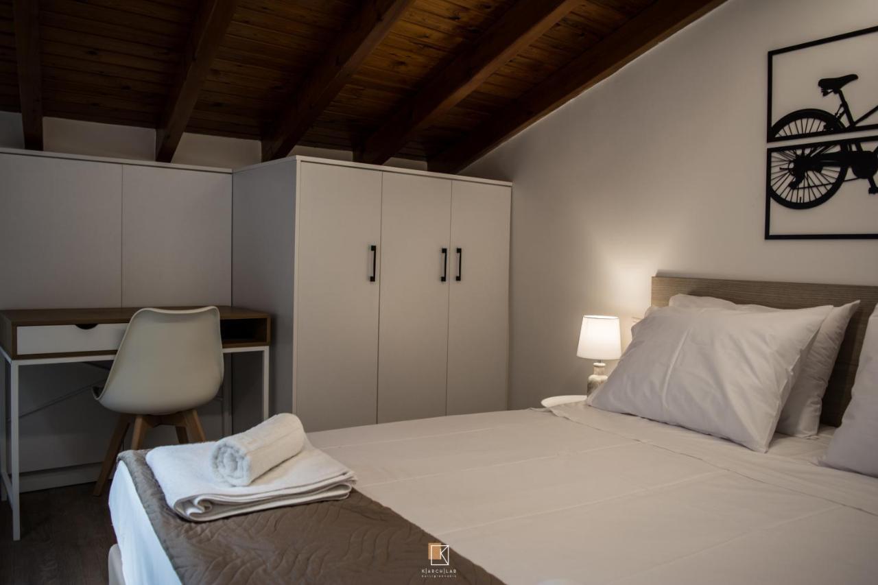 Uni Island - Old Town Suites Heraklion  Екстер'єр фото