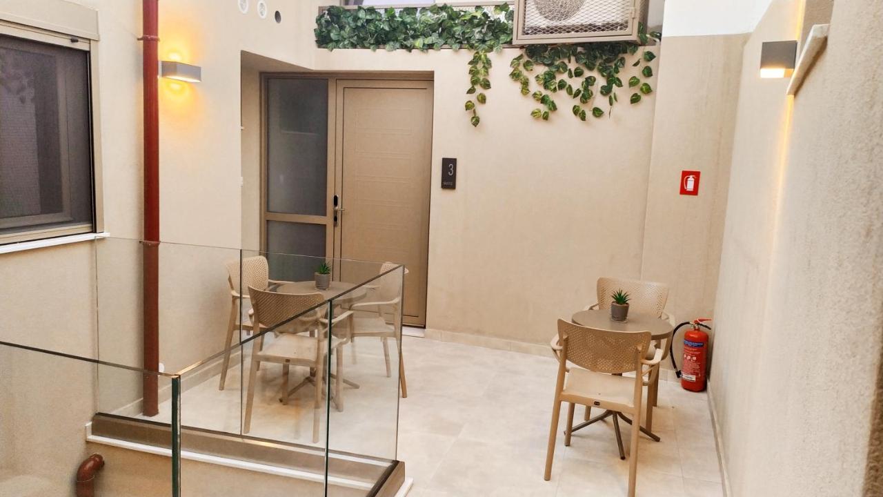 Uni Island - Old Town Suites Heraklion  Екстер'єр фото