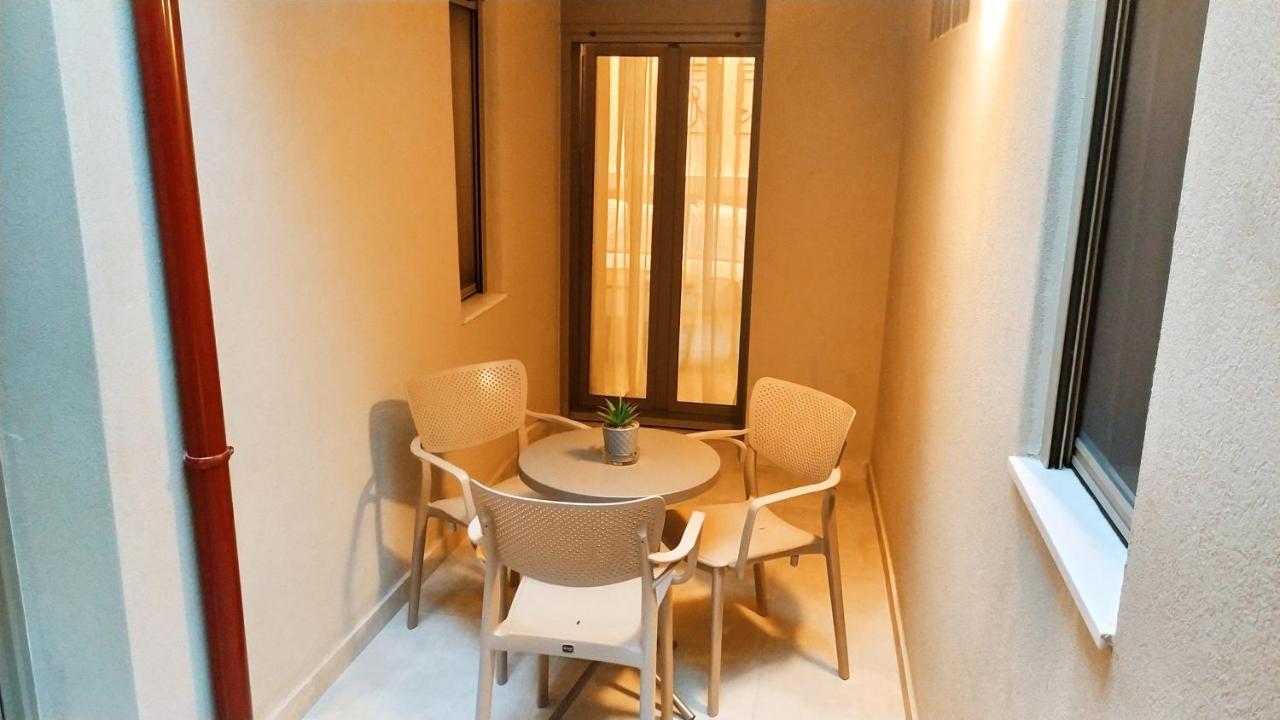 Uni Island - Old Town Suites Heraklion  Екстер'єр фото