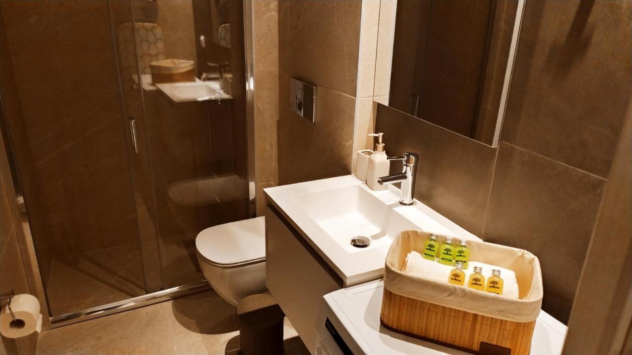 Uni Island - Old Town Suites Heraklion  Екстер'єр фото