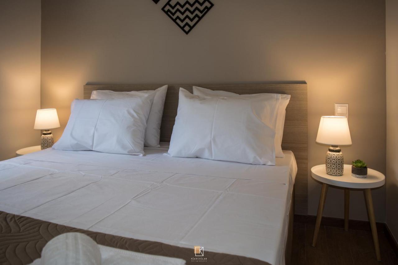 Uni Island - Old Town Suites Heraklion  Екстер'єр фото